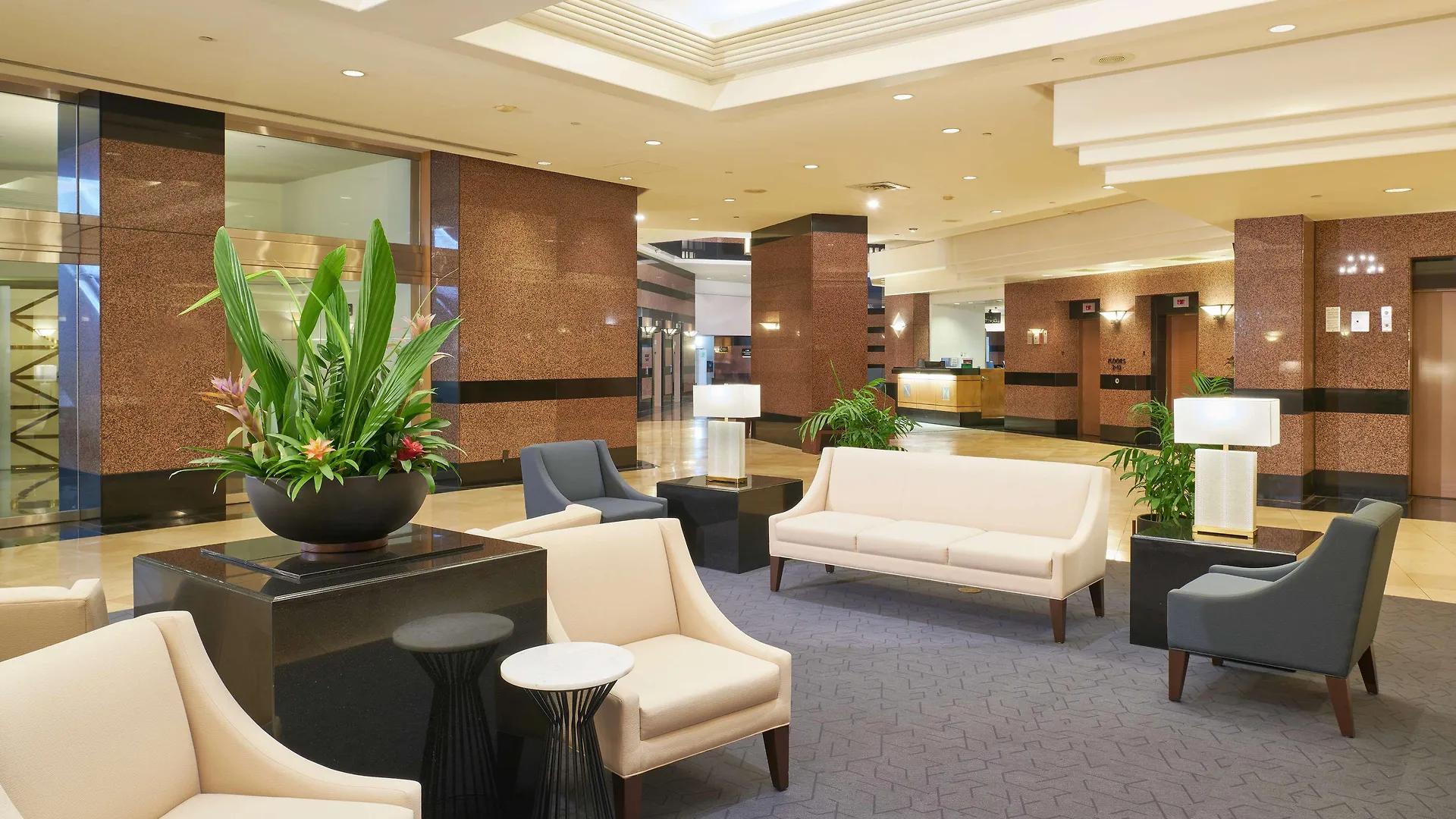 Aparthotel Aston At The Executive Centre Hotel Honolulu