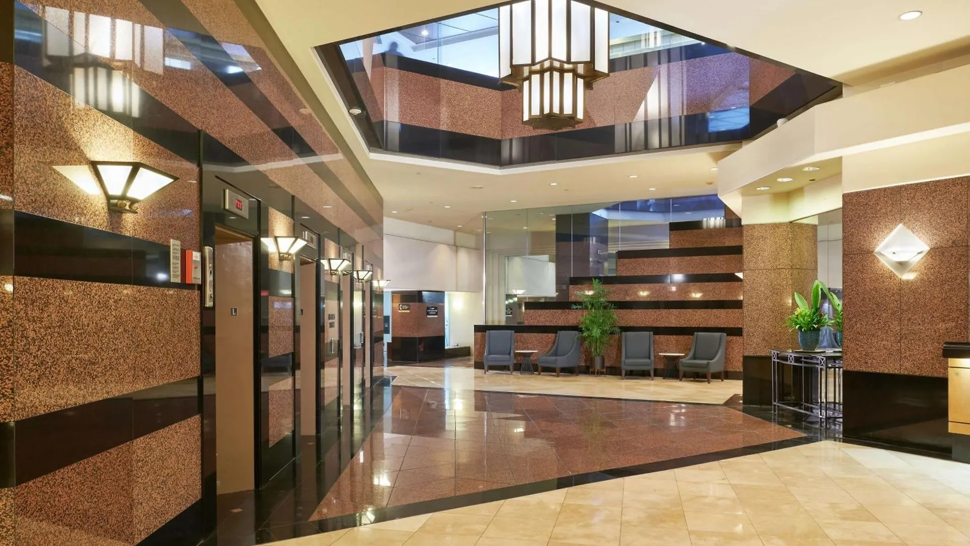 Aparthotel Aston At The Executive Centre Hotel Honolulu