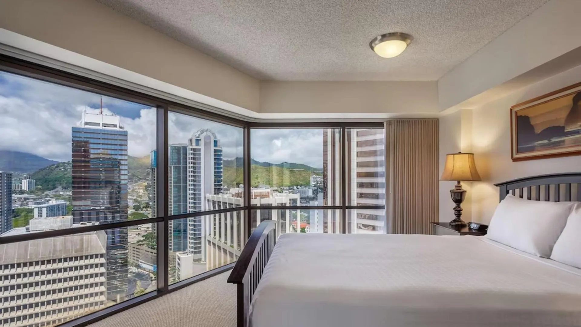 Aston At The Executive Centre Hotel Honolulu Aparthotel