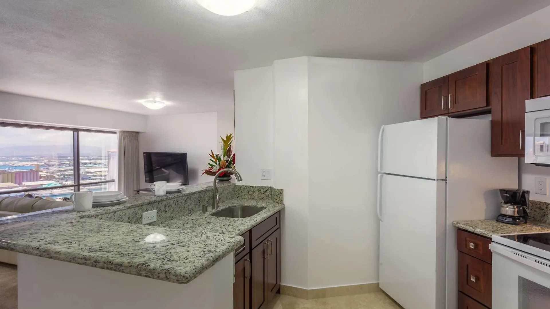 **** Aparthotel Aston At The Executive Centre Hotel Honolulu United States